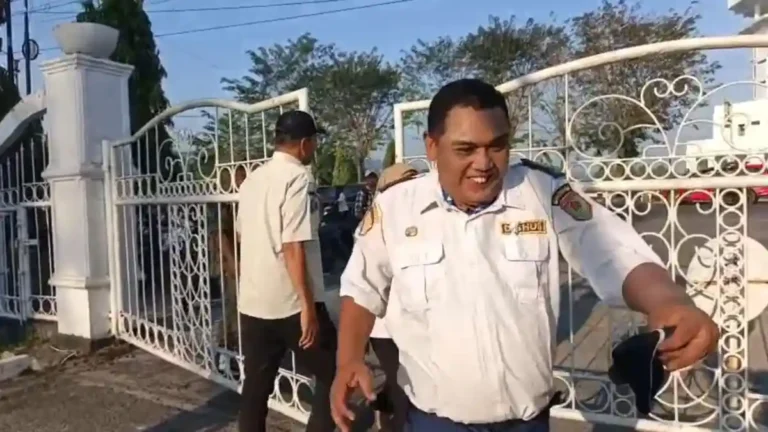 ASNTelatMasukKerja