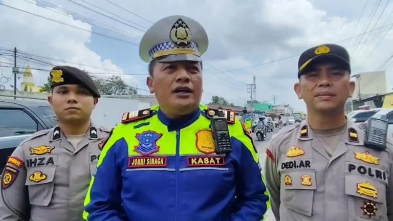 KasatLantasPolresAsahanAKPJonniSinagamenerangkansituasiterkin