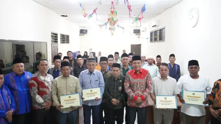 BANTUAN-BENCANA-Kepala-Bidang-Urusan-Agama-Islam