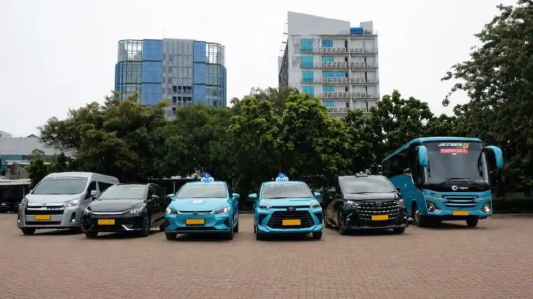 PENDAPATAN-Sejumlah-unit-bluebird