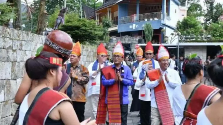 Samosir-Wisata