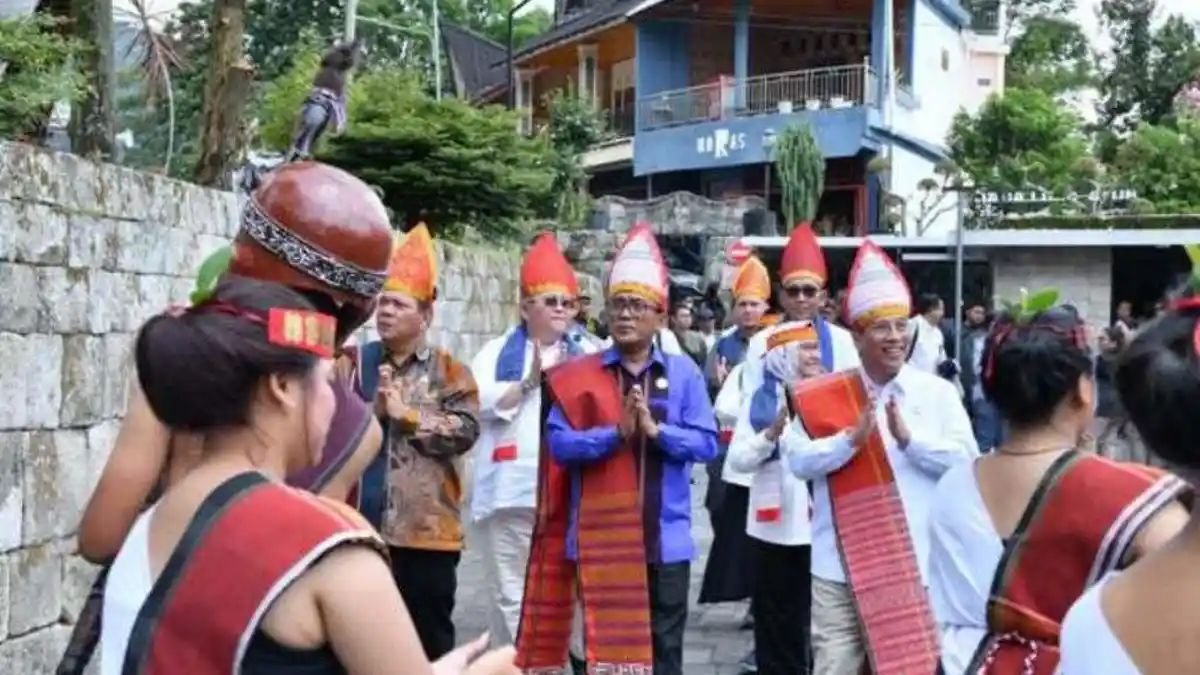 Samosir-Wisata