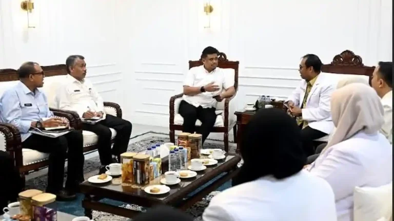 GubernurSumutBobbyNas...maaudiensiKetuaIkatan1