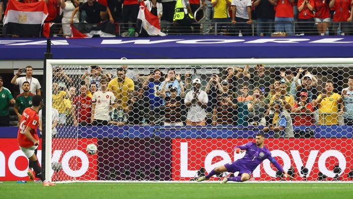 soccer-worldcup-aus-egy-1783112217739_169