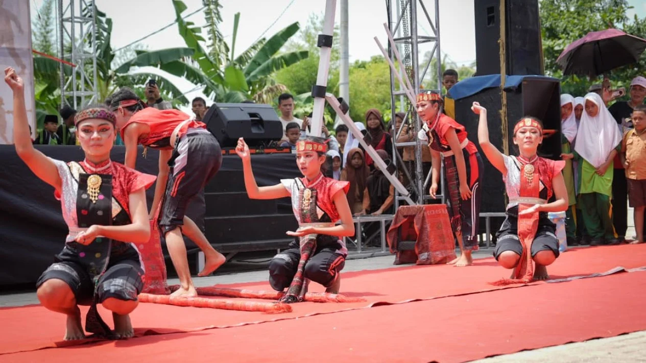 6a775e9e92fc9-pekan-budaya-permainan-tradisional-di-kabupaten-deli-serdang_medan