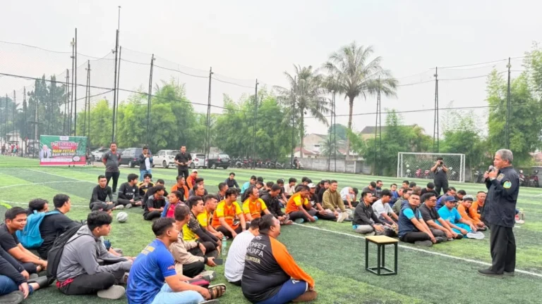 6a786fe8c9e37-foz-sumut-gelar-pertandingan-sepakbola-piala-anggota-dprd-ri-m-nuh_medan